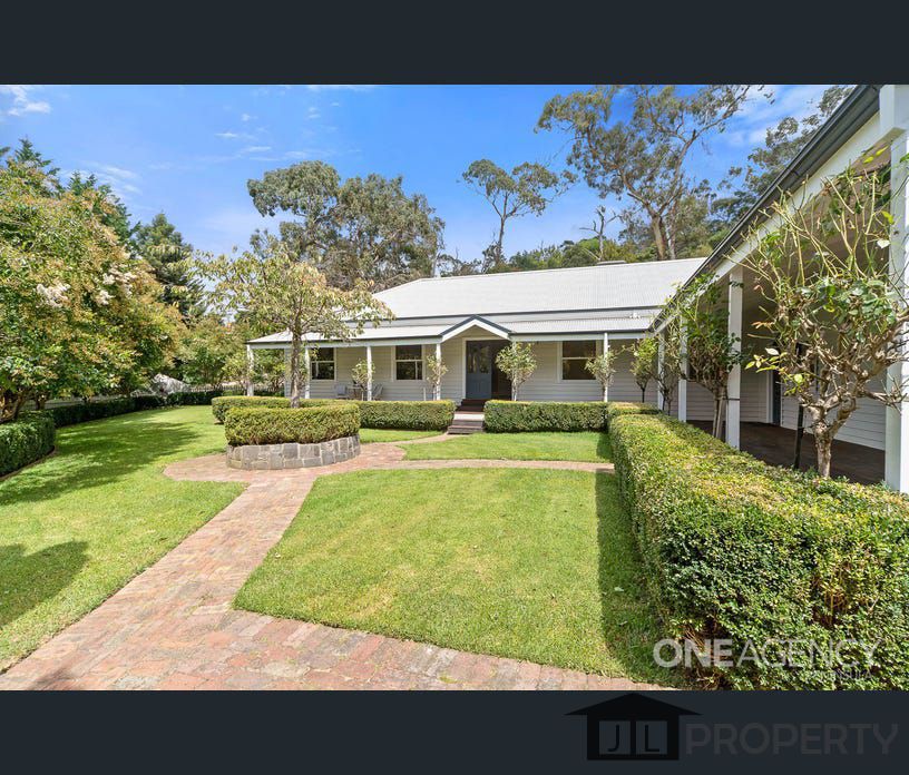 92 Two Bays Road, Mount Eliza, Vic 3930
