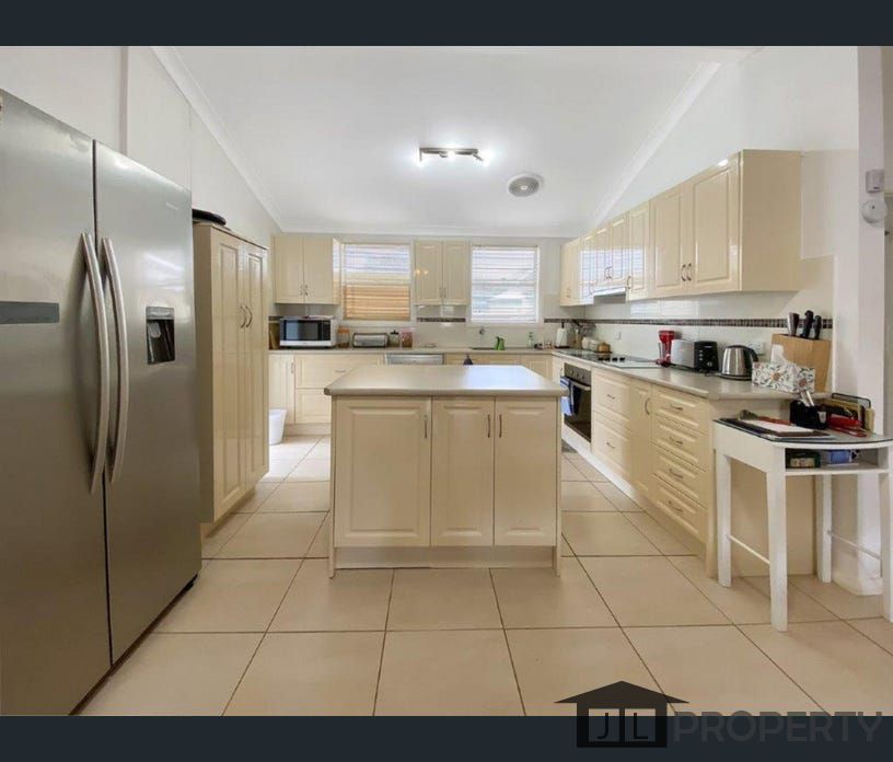 16 Dewhurst Street, Narrabri, NSW 2390