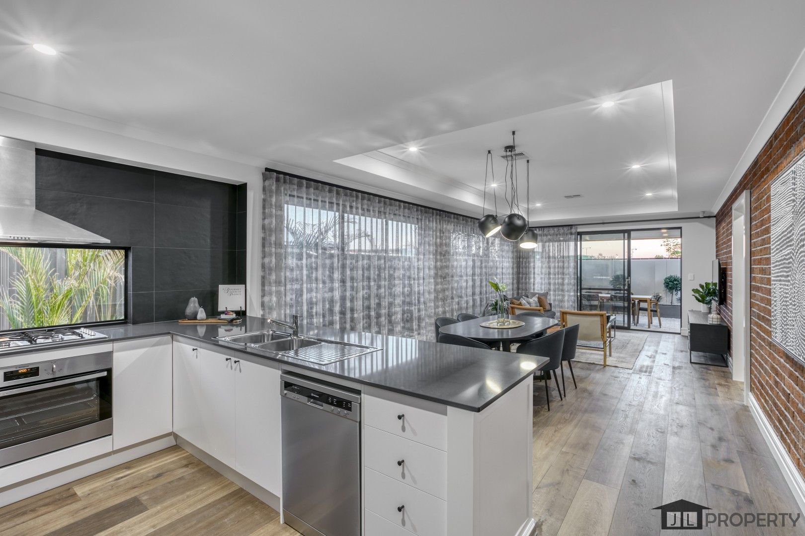 Sell House: Rockingham WA 6168