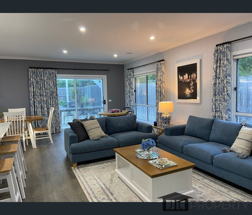 3/6 Corinella Road, Woodend, Vic 3442