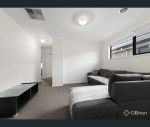 thumbnail-30-higgins-street-fraser-rise-vic-3336-6