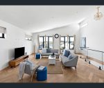 thumbnail-31-moncrieff-crescent-wandana-heights-vic-3216-2