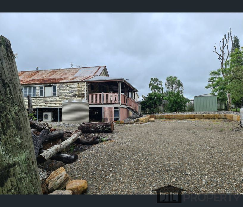 15 Anna Street, Linville, Qld 4314