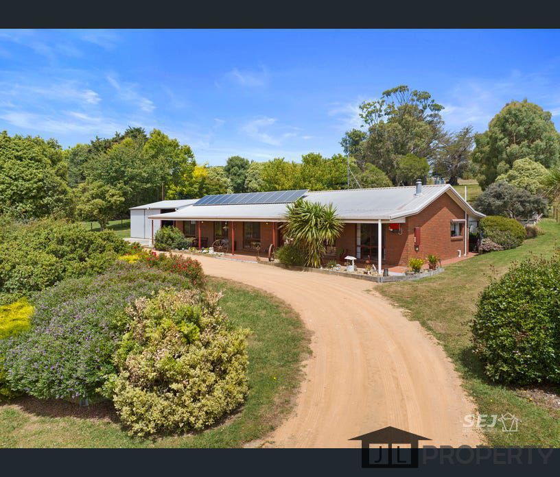 70 Harrisons Road, Dumbalk North, Vic 3956