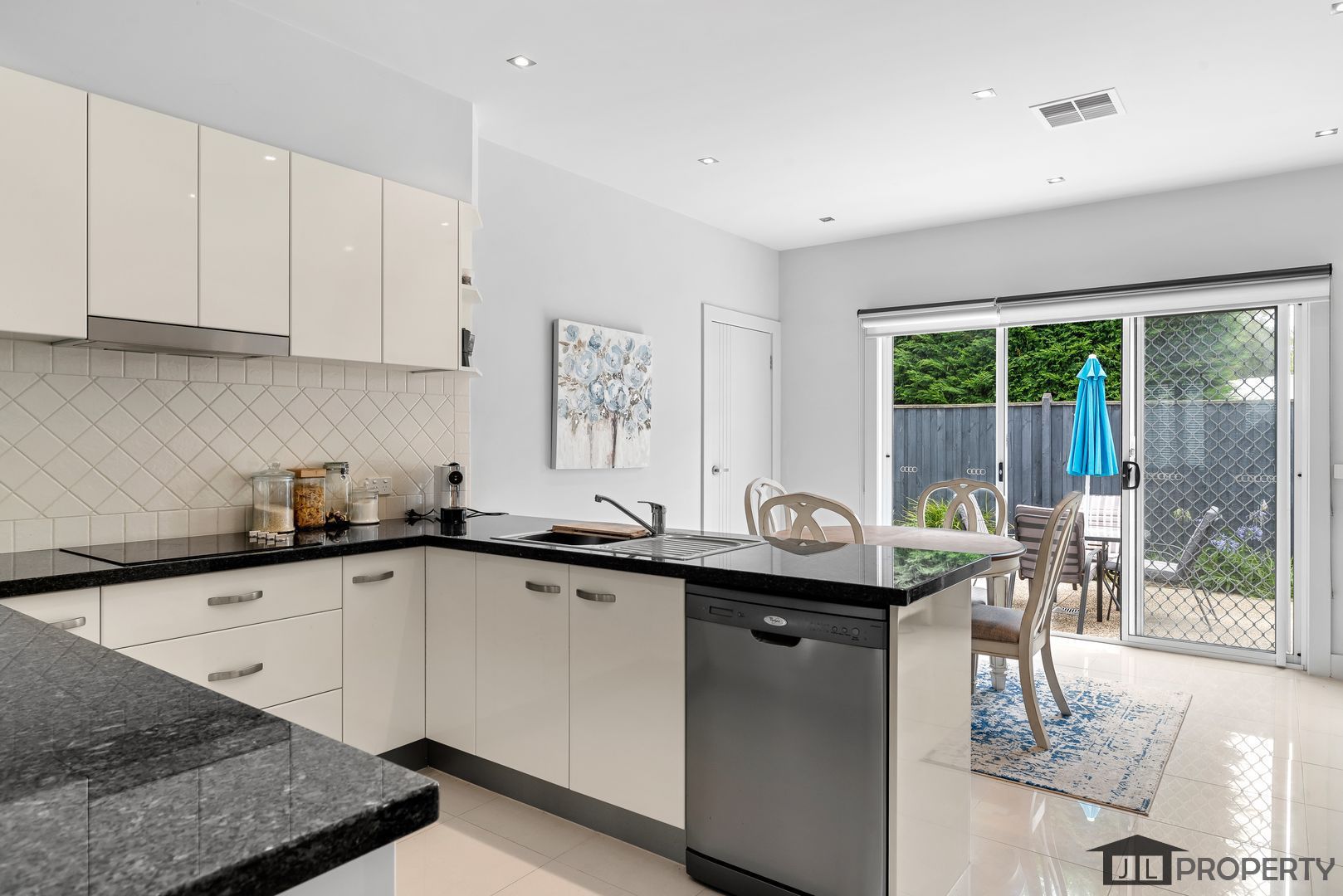 4/8 Vaughan Street, Cowes VIC 3922