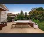 thumbnail-10-avelin-street-hampton-vic-3188-11