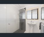 thumbnail-16-luxor-street-southport-qld-4215-5