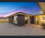 thumbnail-28-matelot-street-seaford-meadows-sa-5169-6