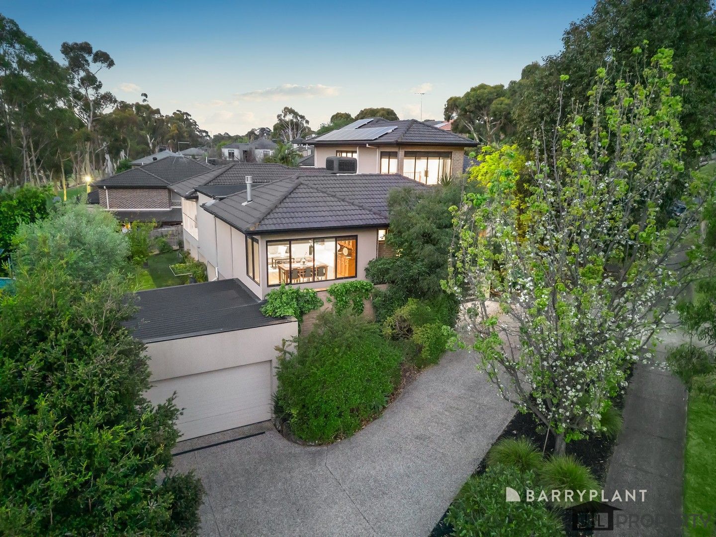 13 Sugar Gum Boulevard, Greensborough VIC 3088