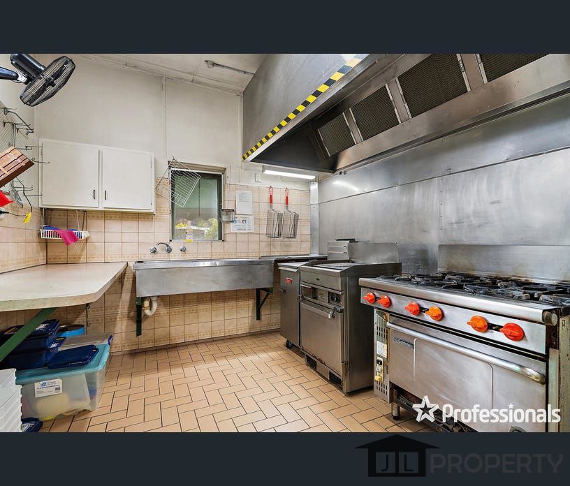 90 Lewis Road, Silvan, Vic 3795