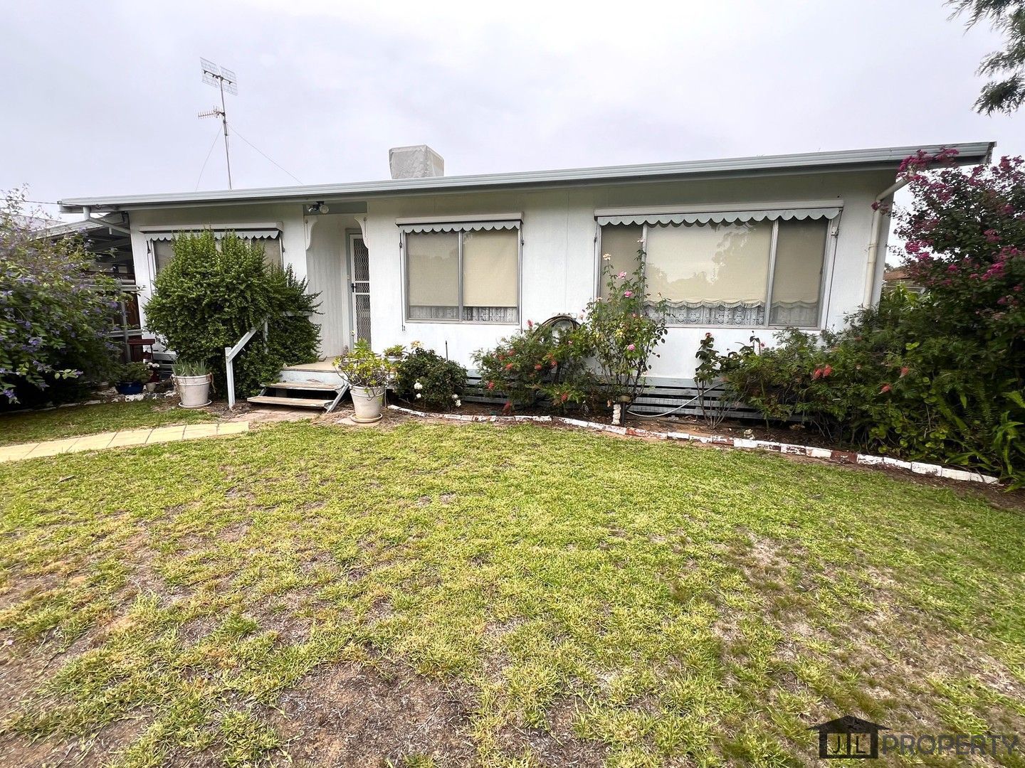 260 Finley Road, Deniliquin NSW 2710