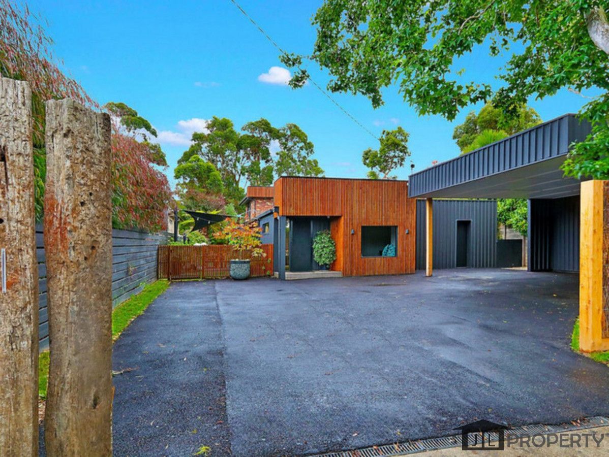 51 Helena Street, Mount Martha VIC 3934