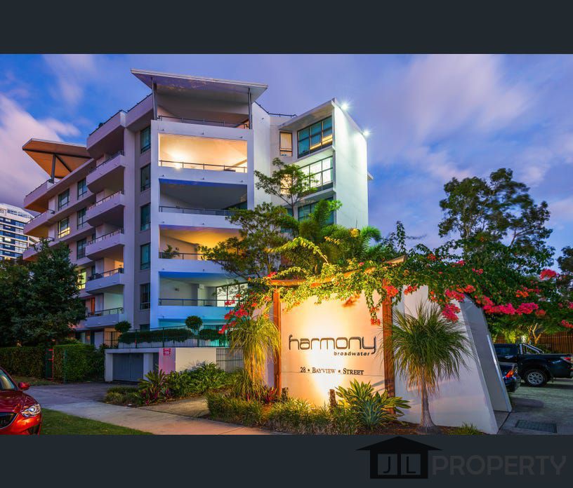 21i/28 Bayview Street, Runaway Bay, Qld 4216