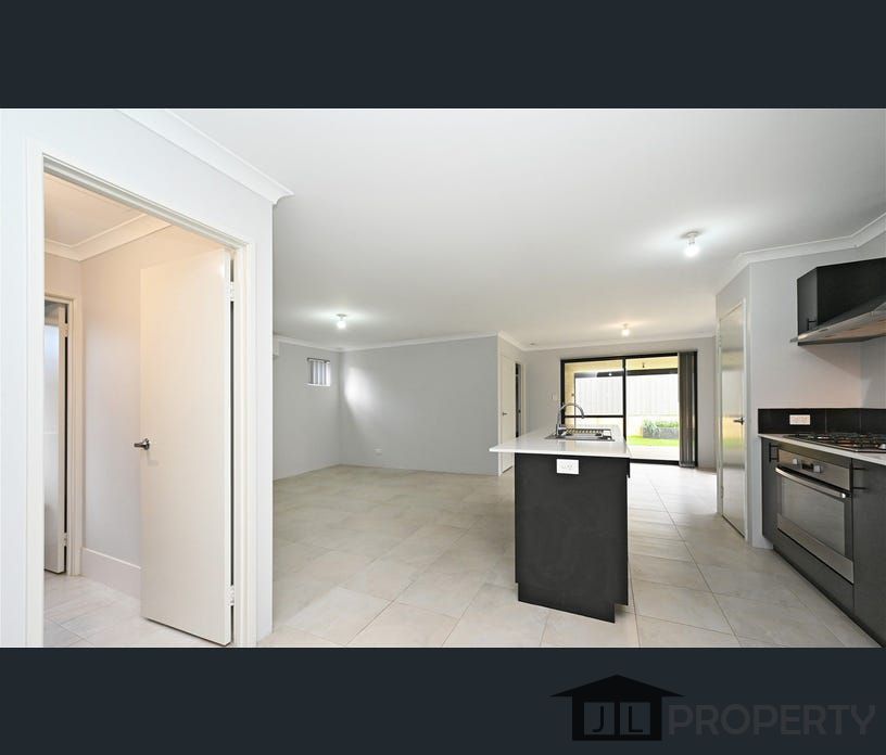 47 Azolla Street, Banksia Grove, WA 6031