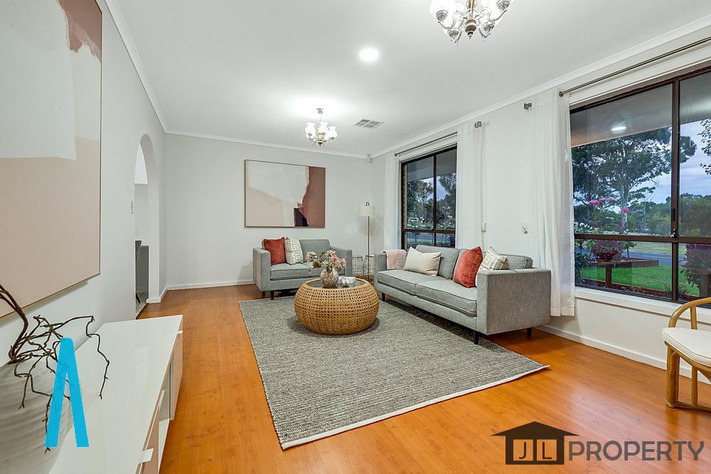 12 Carruthers Drive, Modbury North SA 5092