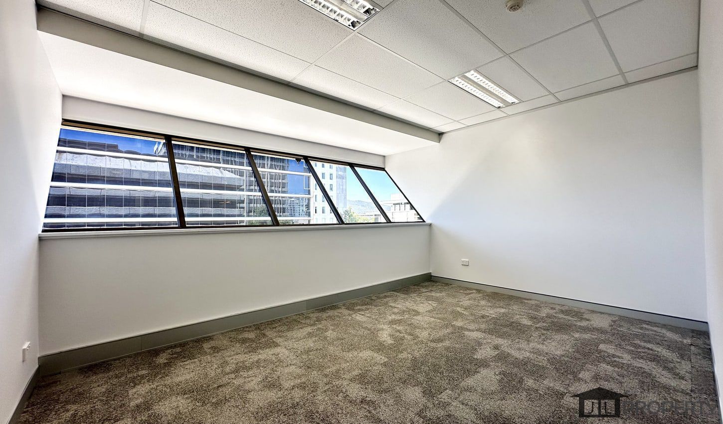 Unit 6 Level 5 17-21 University Avenue City ACT 2601