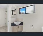 thumbnail-2782-86-martyn-street-parramatta-park-qld-4870-11