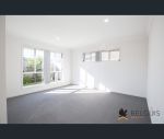 thumbnail-17-woodrose-circuit-pimpama-qld-4209-9