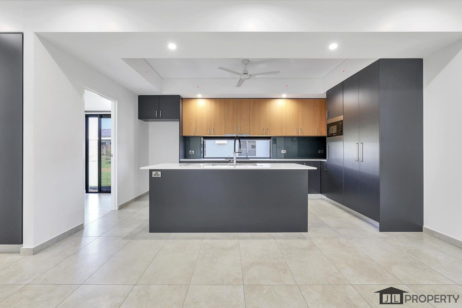 8 Bambusa Street, Zuccoli NT 0832