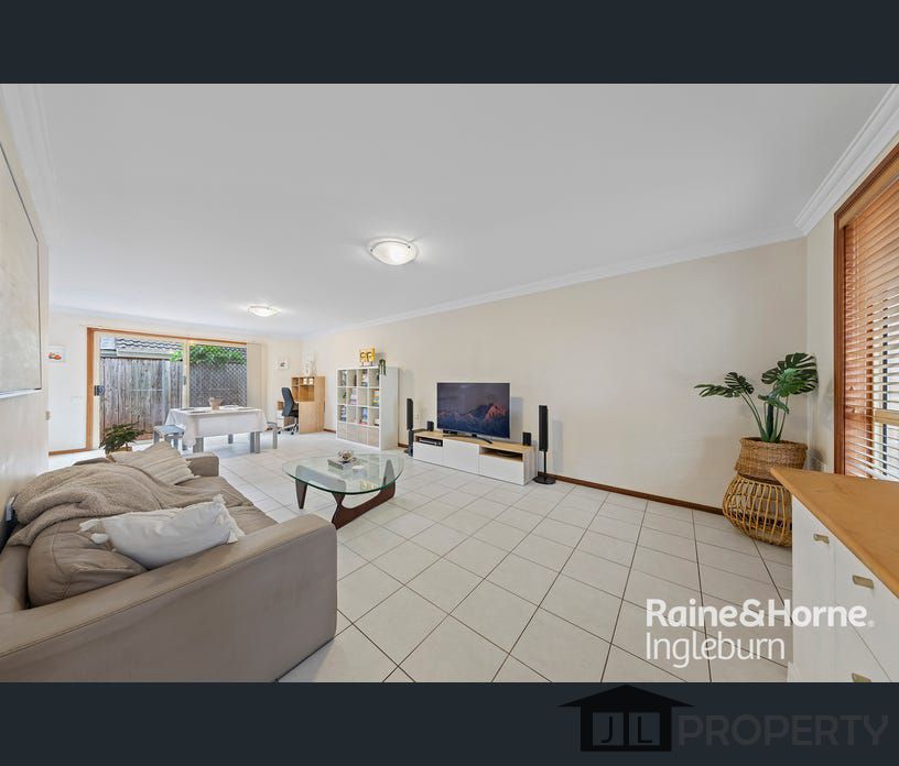 2/60 Macquarie Road, Ingleburn, NSW 2565