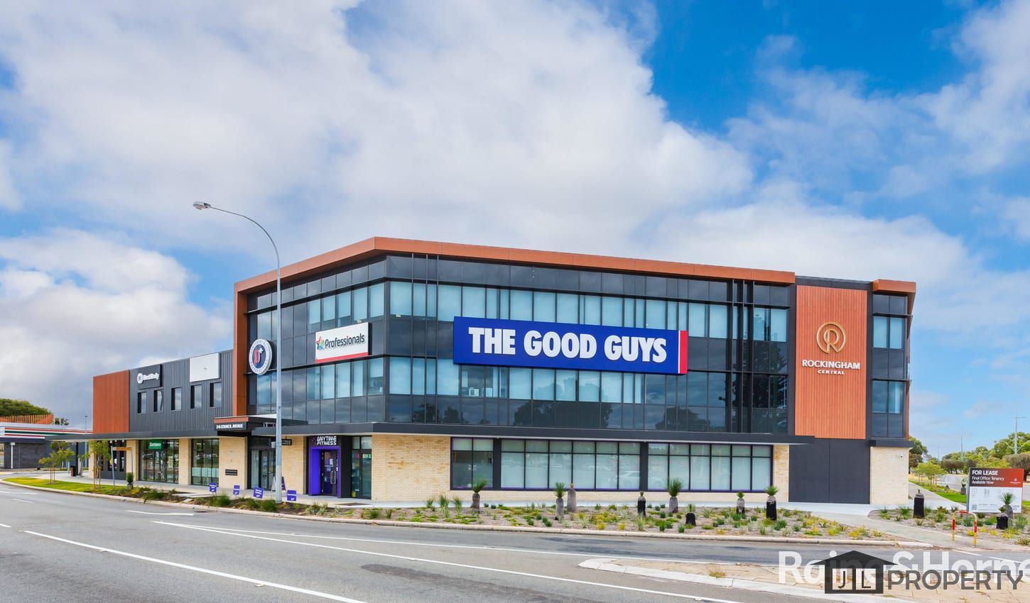 6/2 Sepia Court Rockingham WA 6168