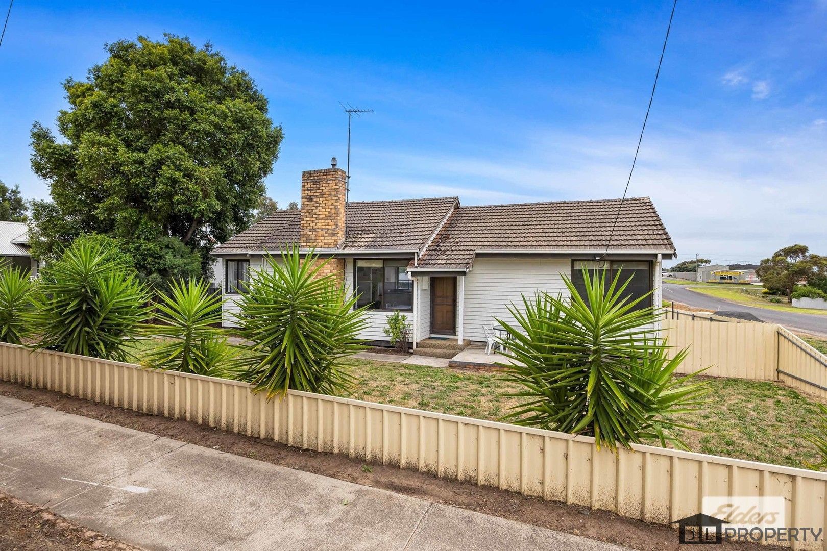 339 Barkly Street, Ararat VIC 3377