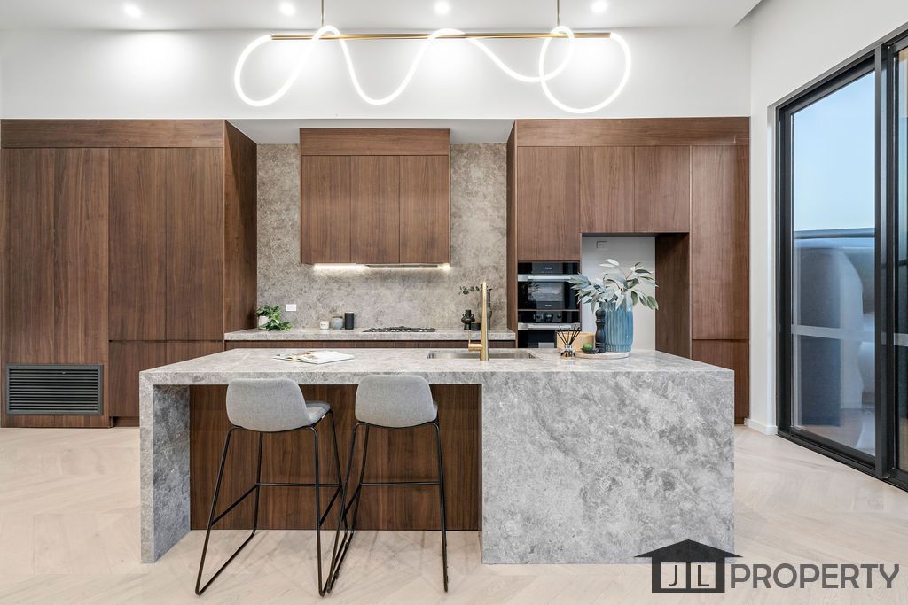 34A Roger Street, Doncaster East VIC 3109