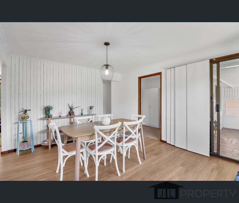 10 Davidson close, St Clair, NSW 2759