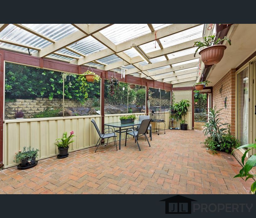 17 Anniversary Place, Tuggerah, NSW 2259