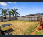 thumbnail-15-axminster-crescent-craigmore-sa-5114-1