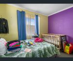 thumbnail-15-axminster-crescent-craigmore-sa-5114-13