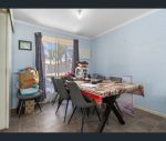 thumbnail-15-axminster-crescent-craigmore-sa-5114-8