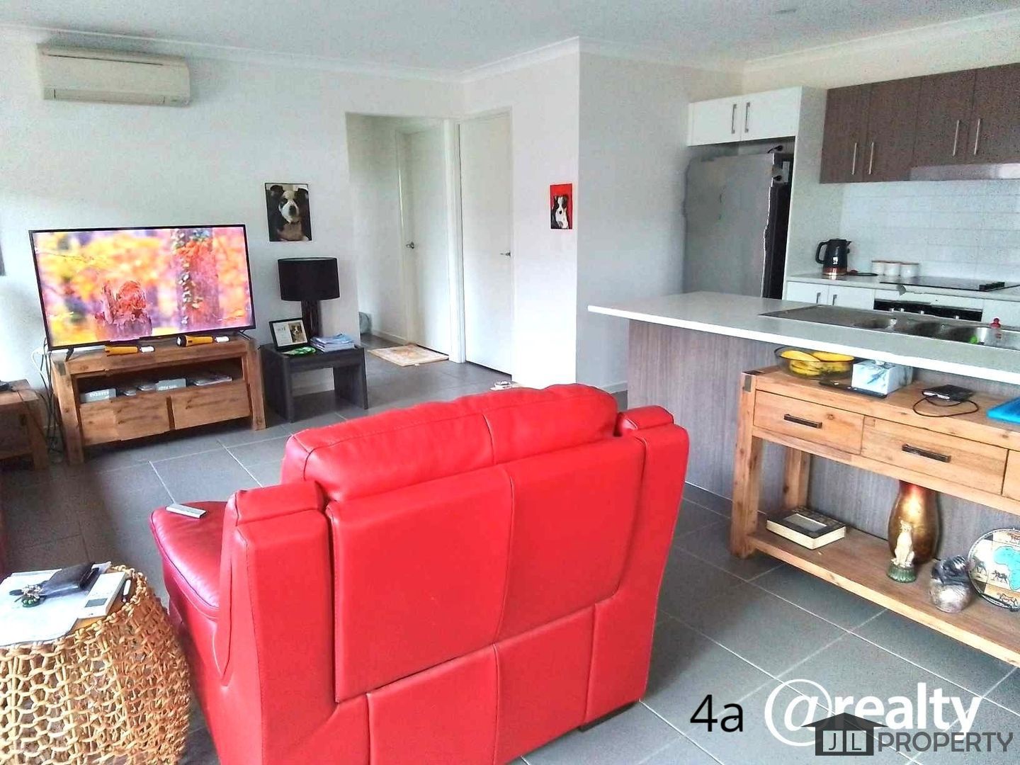 4a & 4b/20 Pinelands Street, Loganlea QLD 4131