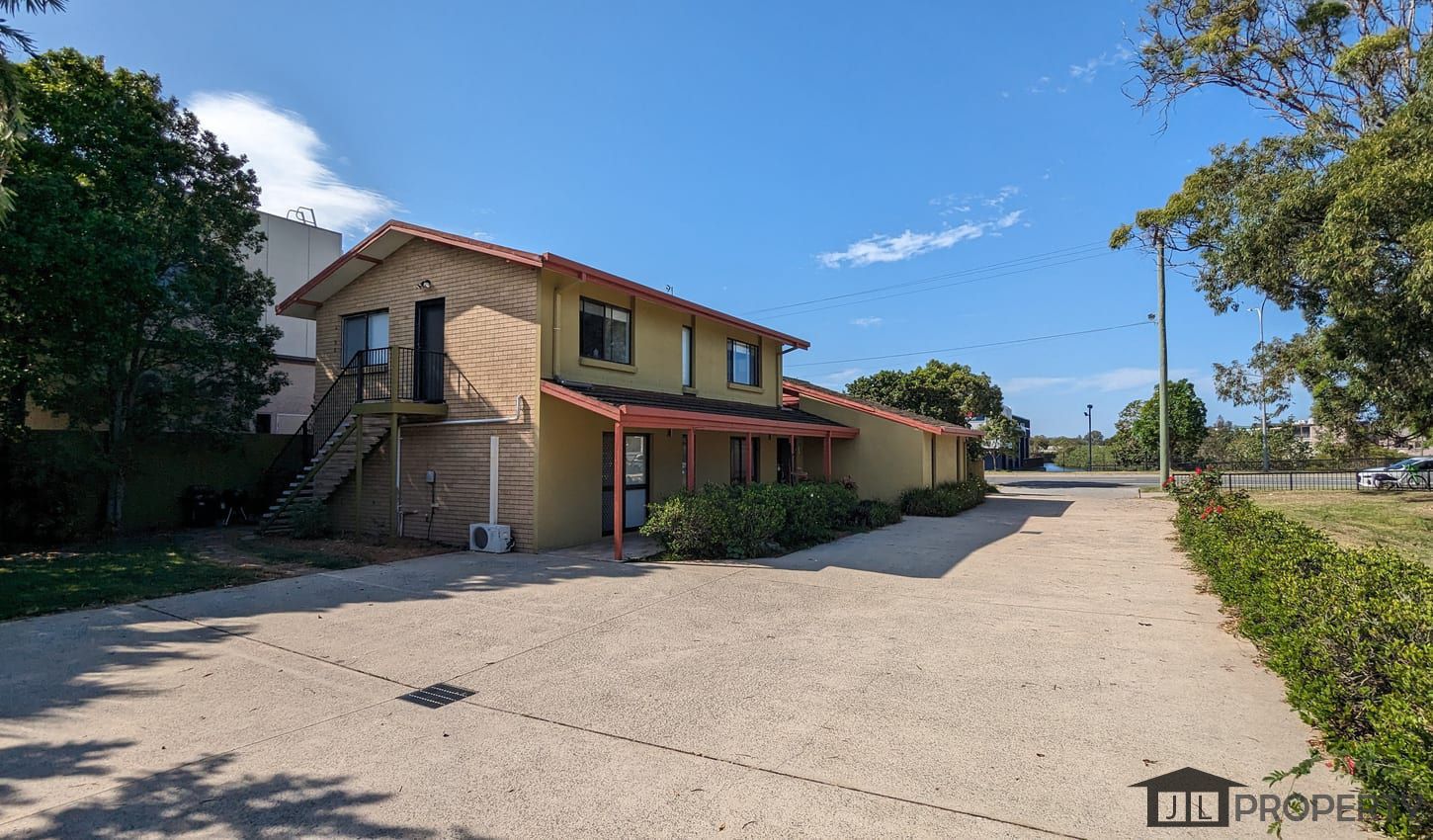 118 Ashmore Road Benowa QLD 4217