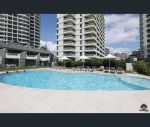 thumbnail-id2112749960-old-burleigh-road-surfers-paradise-qld-4217-6