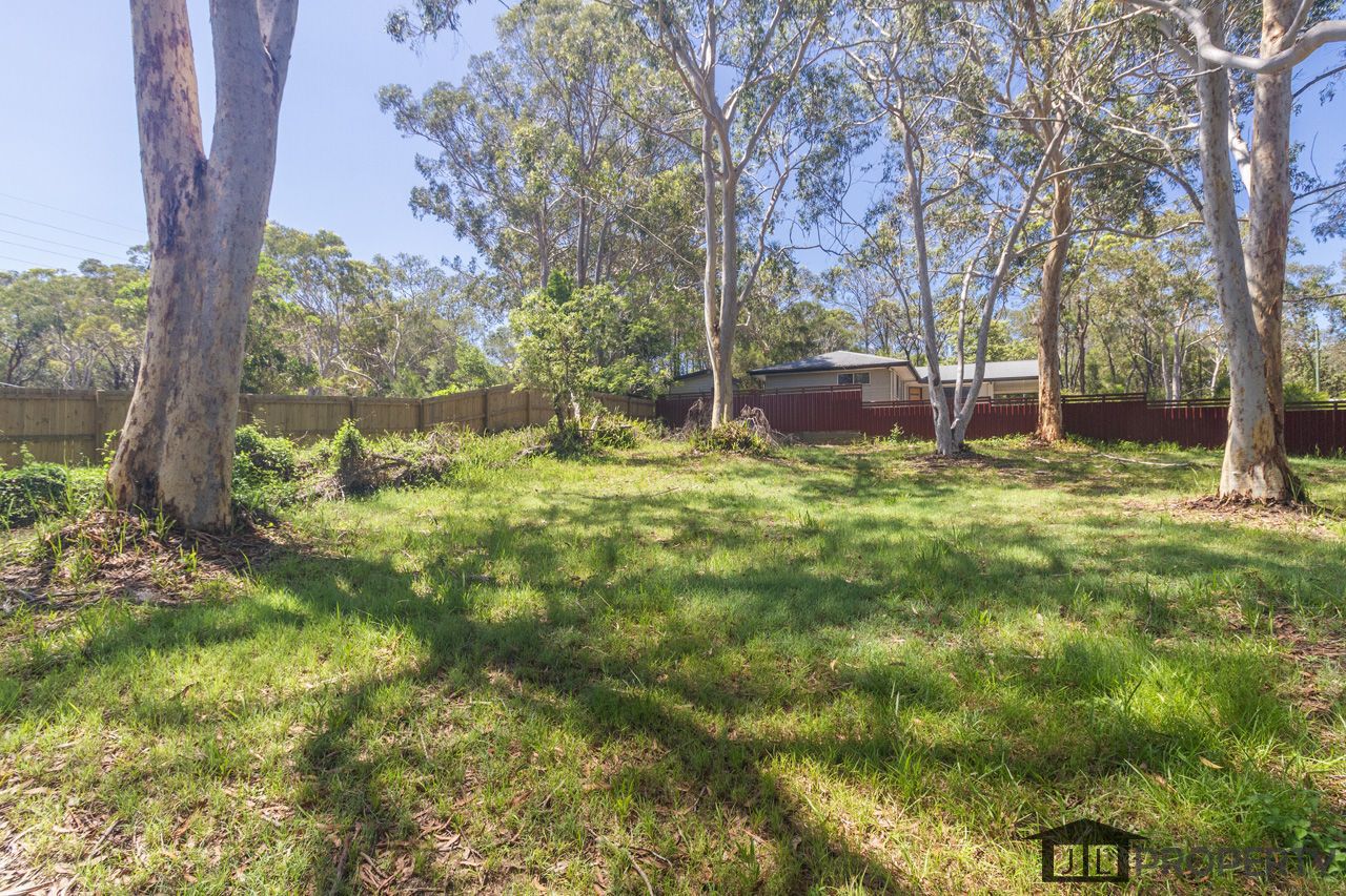 50-52 Cowderoy Drive, Russell Island QLD 4184