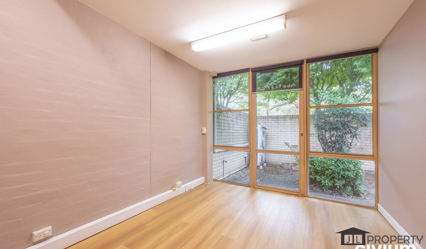 Unit 2/5 McKay Gardens Turner ACT 2612