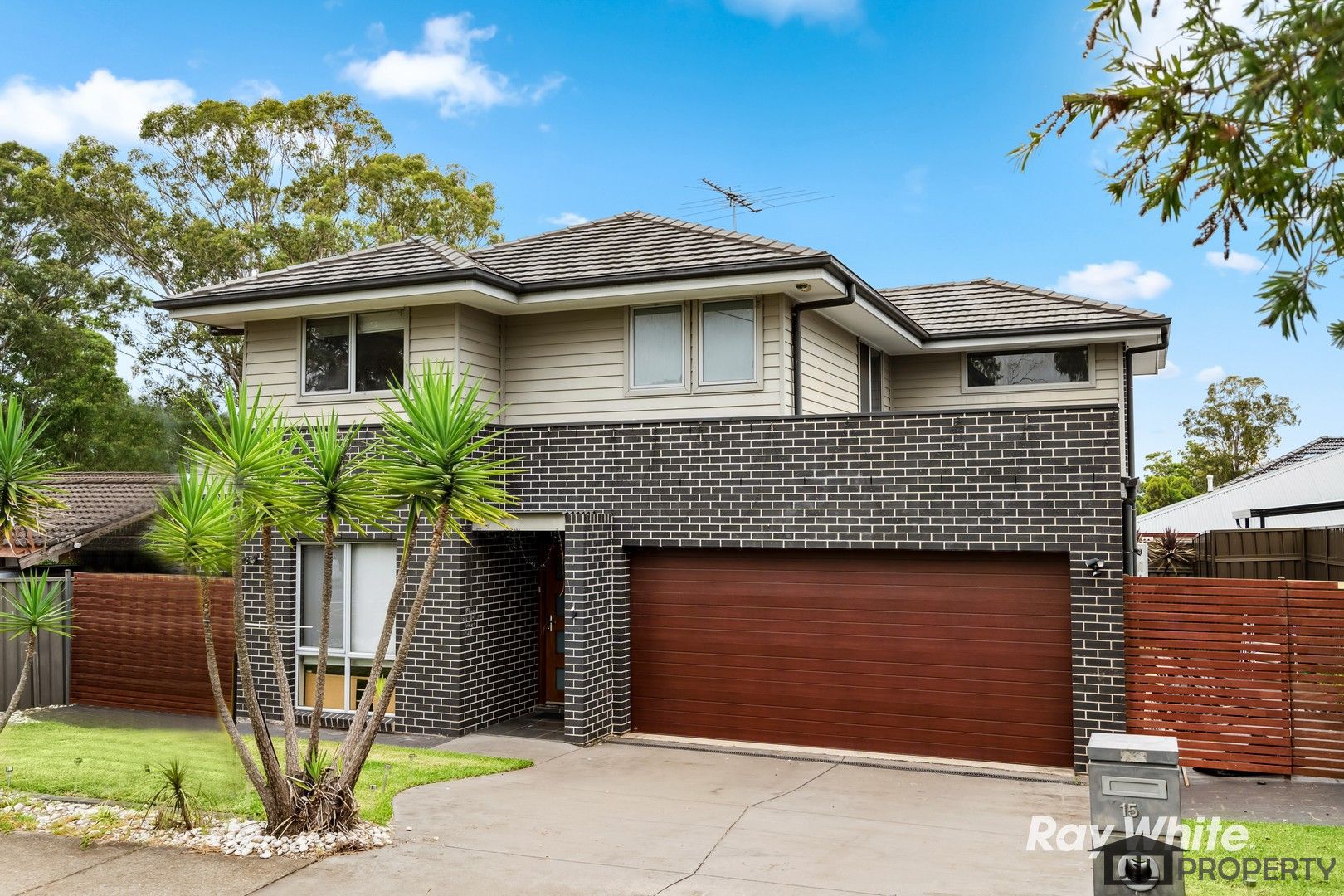 15 Highfield Road, Quakers Hill NSW 2763