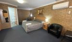 thumbnail-sell-hotel-goondiwindi-qld-4390-5