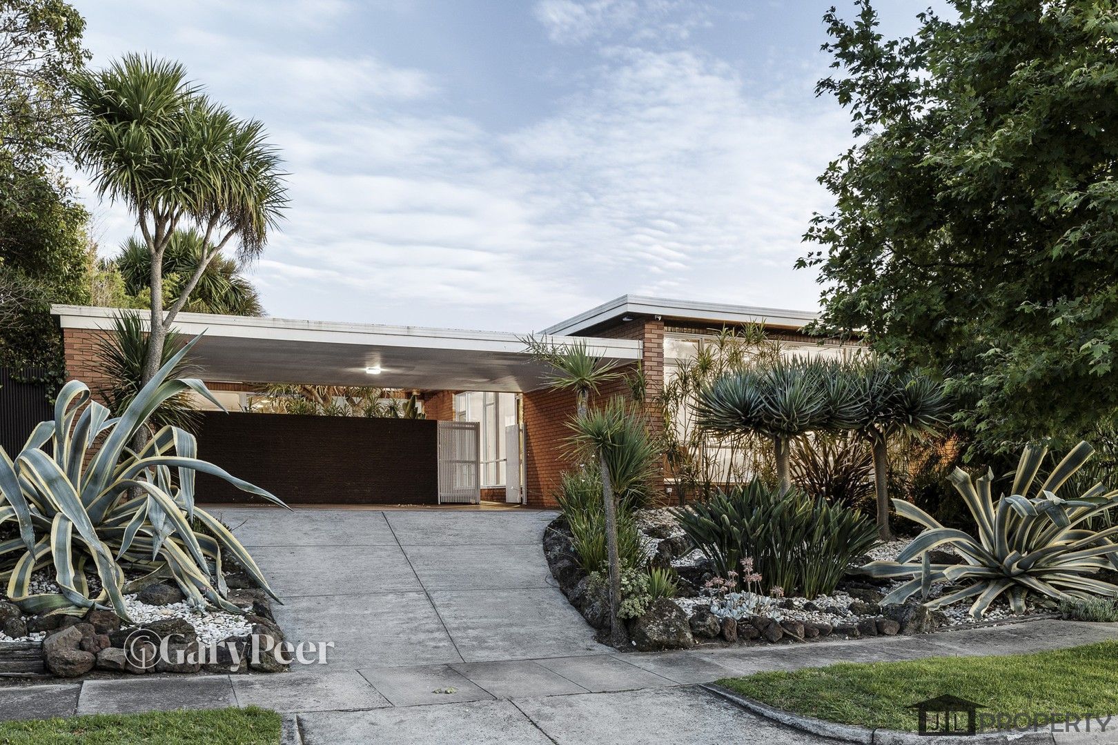 23 Virginia Court, Caulfield South VIC 3162