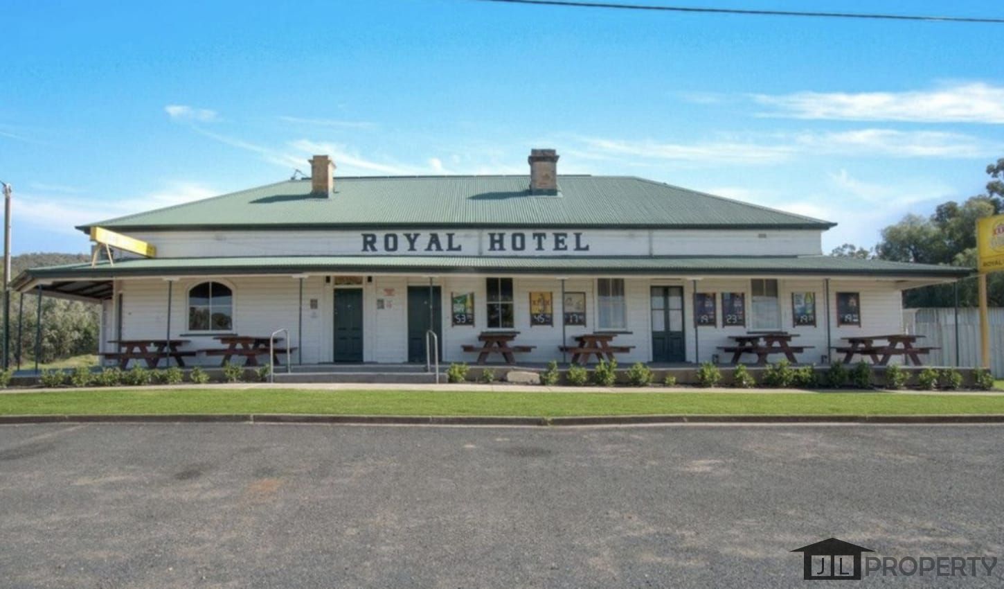 82 Tamba Street Tambar Springs NSW 2381