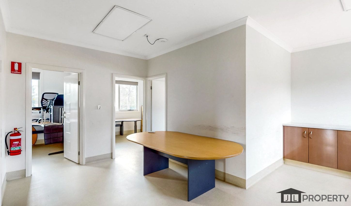 302 - 304 Canterbury Road Bayswater VIC 3153